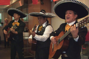 Foto: P. Barwitzki; Konzert der mexikanischen Gruppe „Mariachi Tropical Chihuahua“ bei unserer Länderwoche 2014